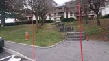 Les escaliers vers le batiment B