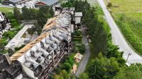 Vue aérienne pendant le curage des batiments